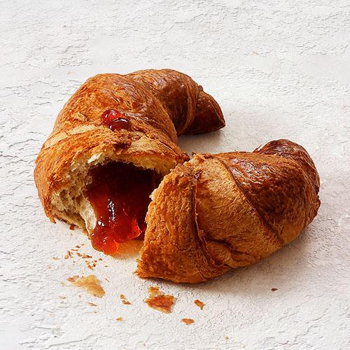 Croissant lesní ovoce